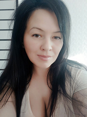 Steady bride Irina from Lisichansk (Ukraine), 41 yo, hair color brunette