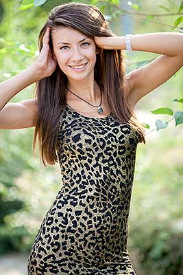 Reliable lady Anastasiya from Lugansk (Ukraine), 32 yo, hair color chestnut