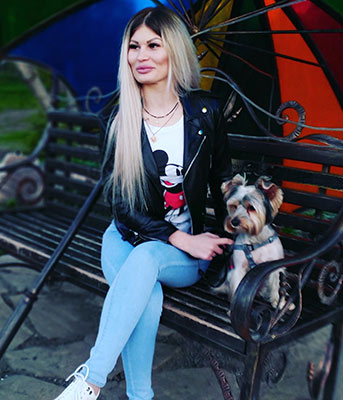 Persistent lady Dar'ya from Lugansk (Ukraine), 31 yo, hair color peroxide blonde