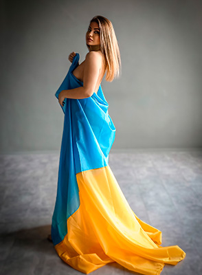 Cheerful lady Valeriya from Kiev (Ukraine), 28 yo, hair color blond