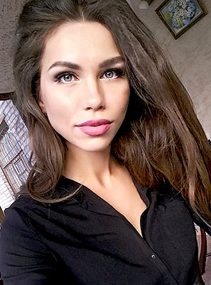 Calm lady Anna from Zaporozhye (Ukraine), 33 yo, hair color brown