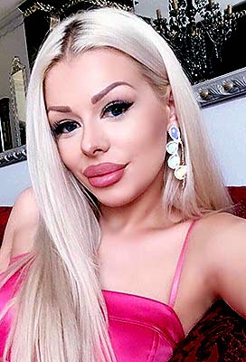 Diplomatic lady Alina from Kiev (Ukraine), 33 yo, hair color blonde