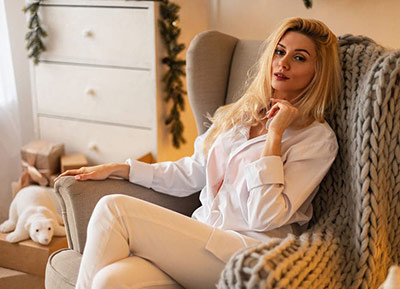 Honest woman Yuliya from Grodno (Belarus), 32 yo, hair color blonde