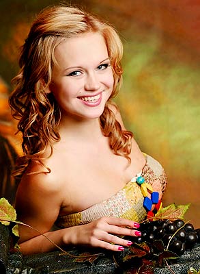 Funny lady Svetlana from Lugansk (Ukraine), 31 yo, hair color blonde