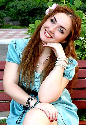 Honest lady Oksana from Kiev (Ukraine), 36 yo, hair color brown-haired