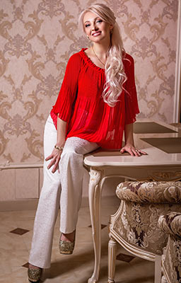 Calm lady Oksana from Odessa (Ukraine), 52 yo, hair color blonde