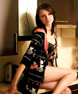 Goal oriented bride Tat'yana from Kiev (Ukraine), 42 yo, hair color brunette
