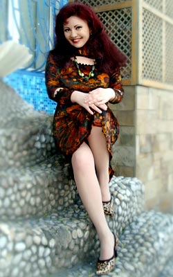 Kind bride Milana from Mariupol (Ukraine), 47 yo, hair color chestnut