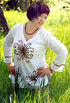 Confident lady Natal'ya from Mariupol (Ukraine), 57 yo, hair color chestnut