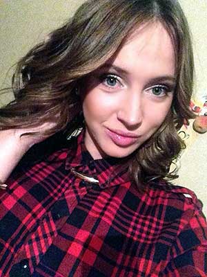 Sincere girl Anastasiya from Mariupol (Ukraine), 32 yo, hair color light brown