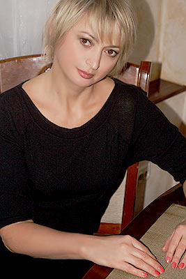 Independent lady Oksana from Mariupol (Ukraine), 54 yo, hair color blonde