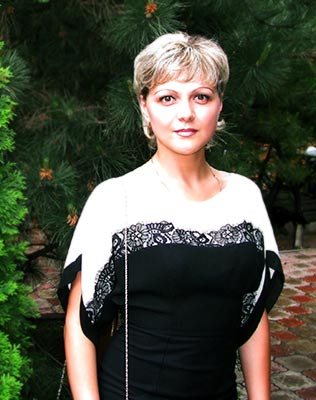 Modern woman Natal'ya from Mariupol (Ukraine), 45 yo, hair color light brown