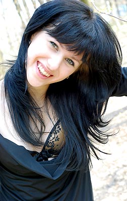 Happy girl Ekaterina from Melitopol (Ukraine), 32 yo, hair color brown-haired