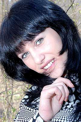 Happy girl Ekaterina from Melitopol (Ukraine), 34 yo, hair color brown-haired