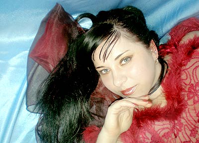 Mild woman Natal'ya from Genichesk (Ukraine), 45 yo, hair color brunette