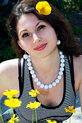 Good lady Inna from Melitopol (Ukraine), 35 yo, hair color dark brown