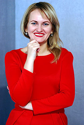 Sensual bride Natal'ya from Melitopol (Ukraine), 45 yo, hair color blonde