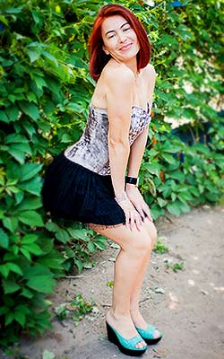 Steady lady Tat'yana from Melitopol (Ukraine), 51 yo, hair color chestnut