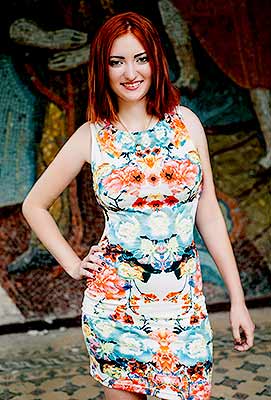 Lively girl Anna from Melitopol (Ukraine), 30 yo, hair color red-haired