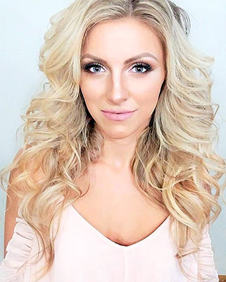 Kind bride Elena from Melitopol (Ukraine), 36 yo, hair color blonde