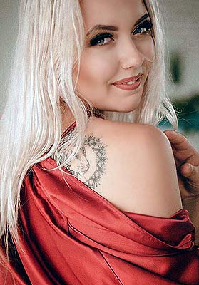 Talented girl Viktoriya from Nikolaev (Ukraine), 29 yo, hair color blonde