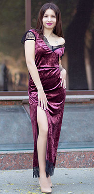 Cheerful woman Elena from Nikolaev (Ukraine), 34 yo, hair color brown-haired
