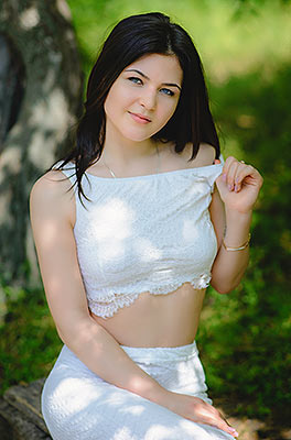 Sweet girl Lyudmila from Nikolaev (Ukraine), 24 yo, hair color chestnut