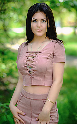 Sweet girl Lyudmila from Nikolaev (Ukraine), 25 yo, hair color chestnut