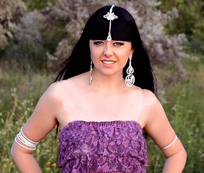 Intelligent bride Oksana from Nikolaev (Ukraine), 35 yo, hair color brunette
