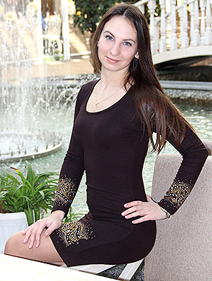 Attracted girl Irina from Kherson (Ukraine), 30 yo, hair color dark brown