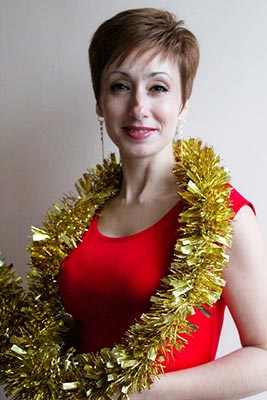 Cheerful wife Marina from Nikolaev (Ukraine), 43 yo, hair color brown-haired