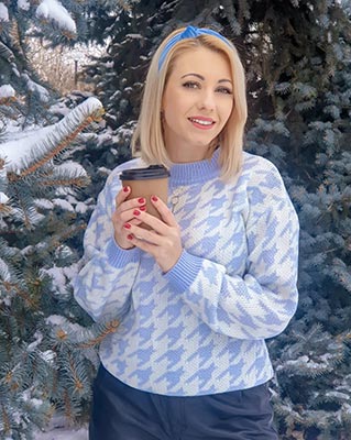 Serious woman Katerina from Cardiff (United Kingdom), 33 yo, hair color blonde