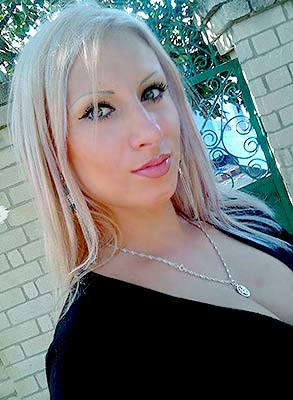 Flexible lady Inna from Nikolaev (Ukraine), 31 yo, hair color blonde
