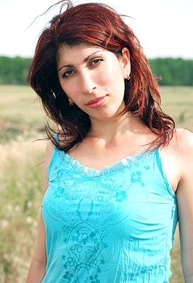 Divorced woman Irada from Nikolaev (Ukraine), 44 yo, hair color brunette