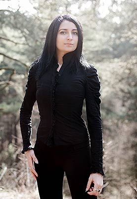 Active lady Irina from Lvov (Ukraine), 29 yo, hair color black