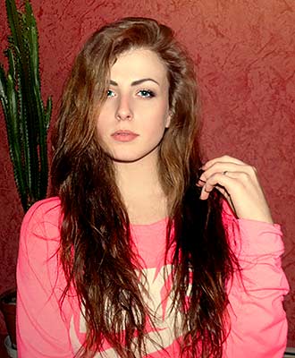 Sunny lady Viktoriya from Nikolaev (Ukraine), 27 yo, hair color brown