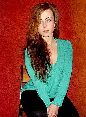 Sunny lady Viktoriya from Nikolaev (Ukraine), 27 yo, hair color brown