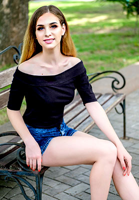 Sensitivesensual girl Anastasiya from Nikolaev (Ukraine), 24 yo, hair color chestnut