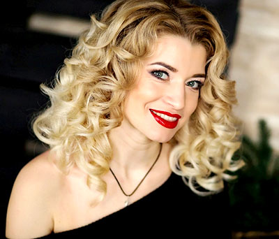Positive lady Lyudmila from Nikolaev (Ukraine), 38 yo, hair color peroxide blonde
