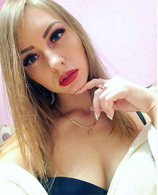Fond woman Tat'yana from Minsk (Belarus), 31 yo, hair color brown