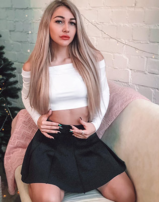 Nice wife Diana from Nikolaev (Ukraine), 28 yo, hair color blonde