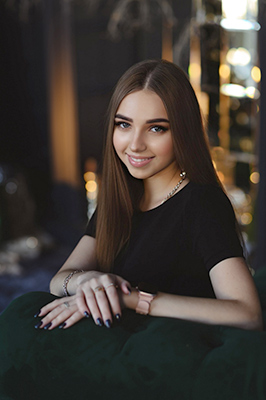 Kind lady Yana from Kiev (Ukraine), 25 yo, hair color brown