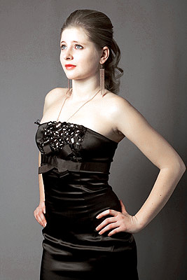Feminine woman Kseniya from Nikolaev (Ukraine), 37 yo, hair color light brown