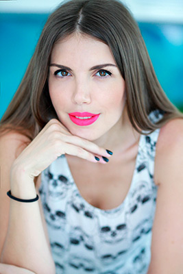 Open woman Anna from Nikolaev (Ukraine), 38 yo, hair color chestnut