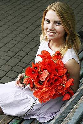 Purposeful girl Ol'ga from Kiev (Ukraine), 27 yo, hair color blonde