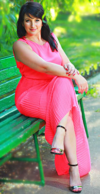 Sociable woman Ol'ga from Odessa (Ukraine), 41 yo, hair color brown-haired