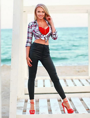 Sociable woman Svetlana from Odessa (Ukraine), 48 yo, hair color blond