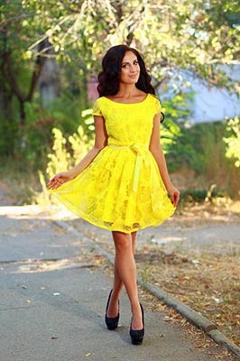 Feminine woman Tat'yana from Odessa (Ukraine), 39 yo, hair color black