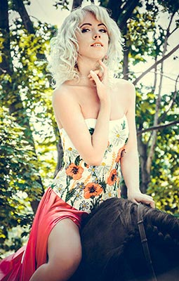 Kind lady Ol'ga from Odessa (Ukraine), 36 yo, hair color blonde