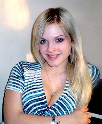 Tender girl Mayya from Tiraspol (Moldova), 35 yo, hair color brown